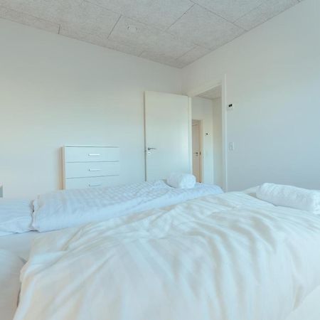 New 2 Bedroom Apt - Ocean And Mountain View Tórshavn Esterno foto