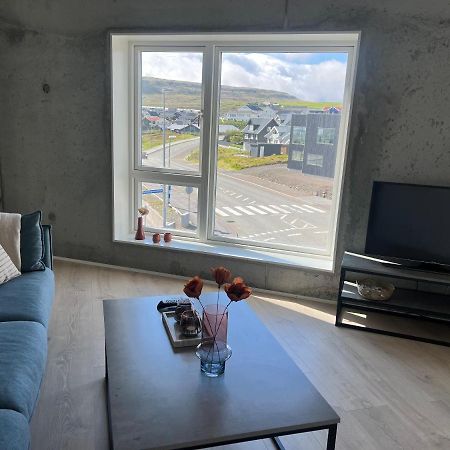 New 2 Bedroom Apt - Ocean And Mountain View Tórshavn Esterno foto