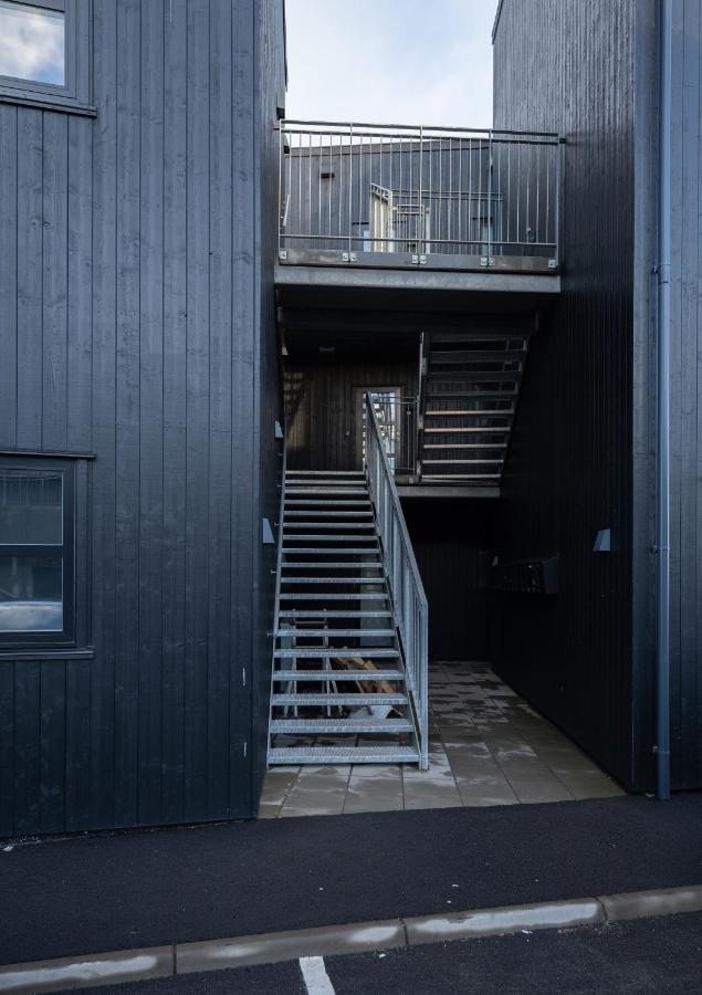 New 2 Bedroom Apt - Ocean And Mountain View Tórshavn Esterno foto