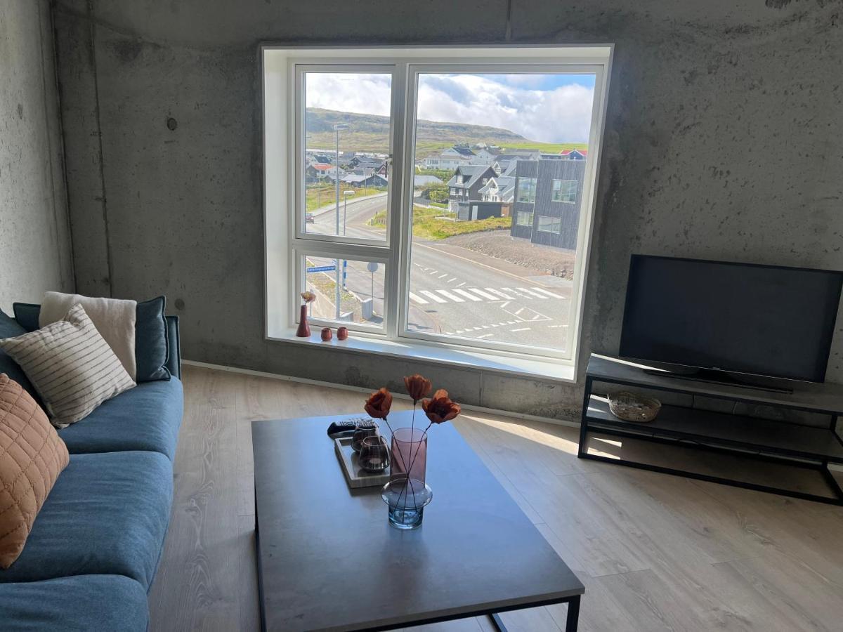 New 2 Bedroom Apt - Ocean And Mountain View Tórshavn Esterno foto